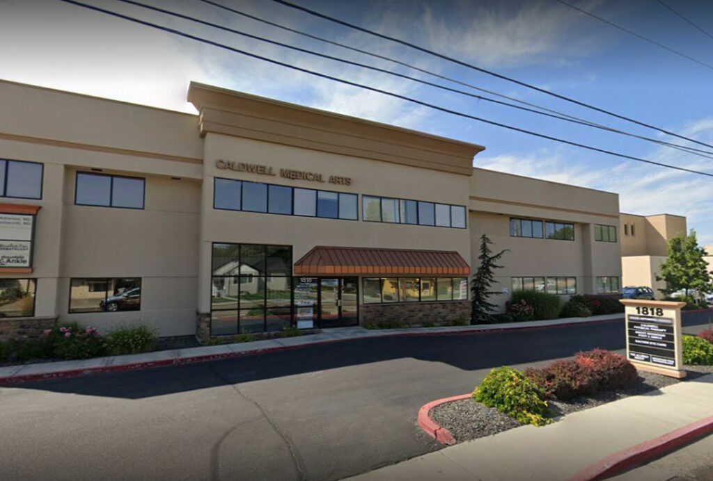 Hearing Aid Specialists & Audiologists in Caldwell, ID - Everything Hearing